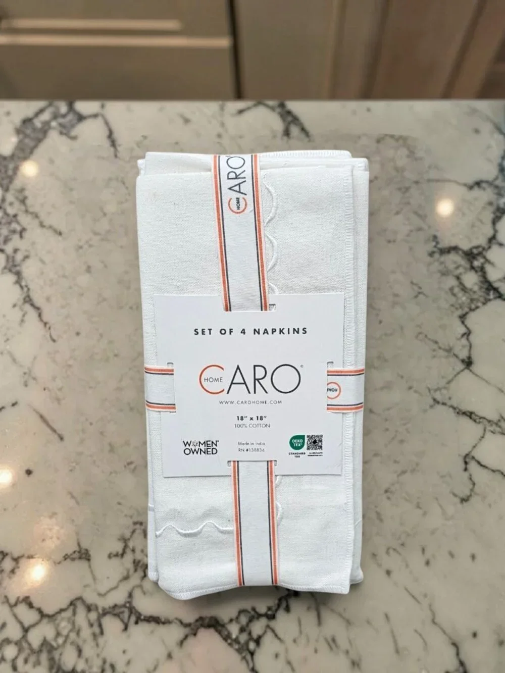 CARO Home White Scalloped Edge Cotton Dinner Napkins New Set Of 4 18x18